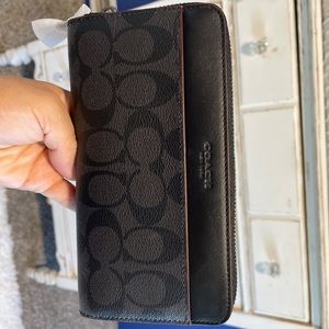 coach wallet accordion sig